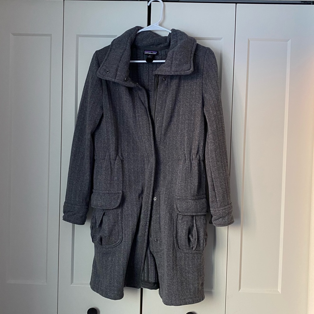 Women’s Patagonia sweater